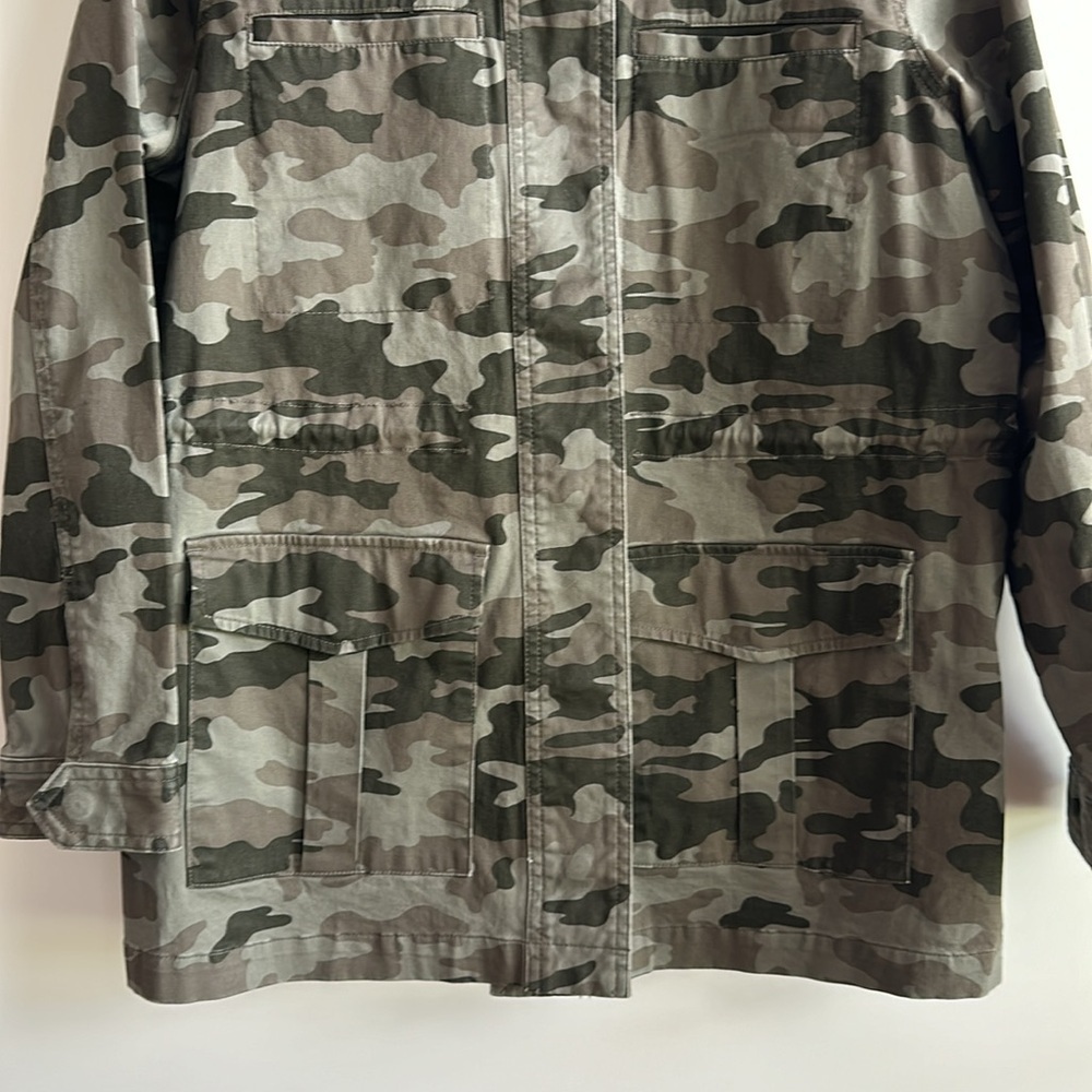 Universal Thread Camo Jacket - Picture 3 of 12